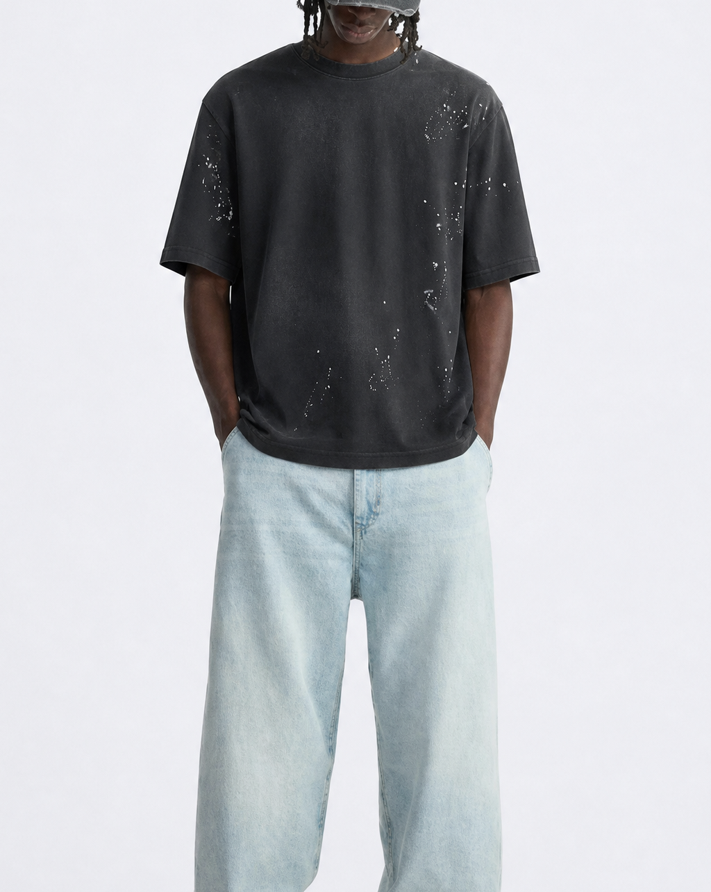 Dust Tee