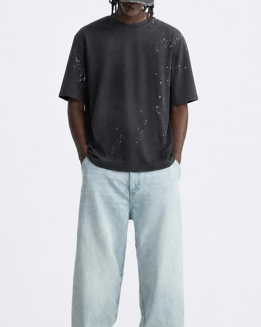 Dust Tee